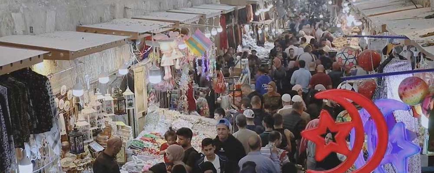 Shoppers enjoy the sights and sounds of Jerusalem's Old City during Ramadan 2022