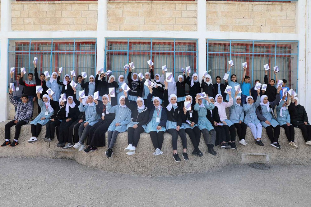 Students in an UNRWA school in Shu‘fat in a celebratory mood